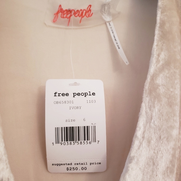 FREE PEOPLE Dress Cocktail Long Sleeves V Neck Mini Boho Cocktail Ivory SMALL - Picture 3 of 11